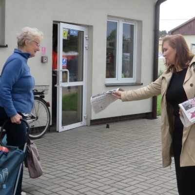 Przedstawiciele Nowej Lewicy w Nowym Mieście n/Pilicą [targowisko]